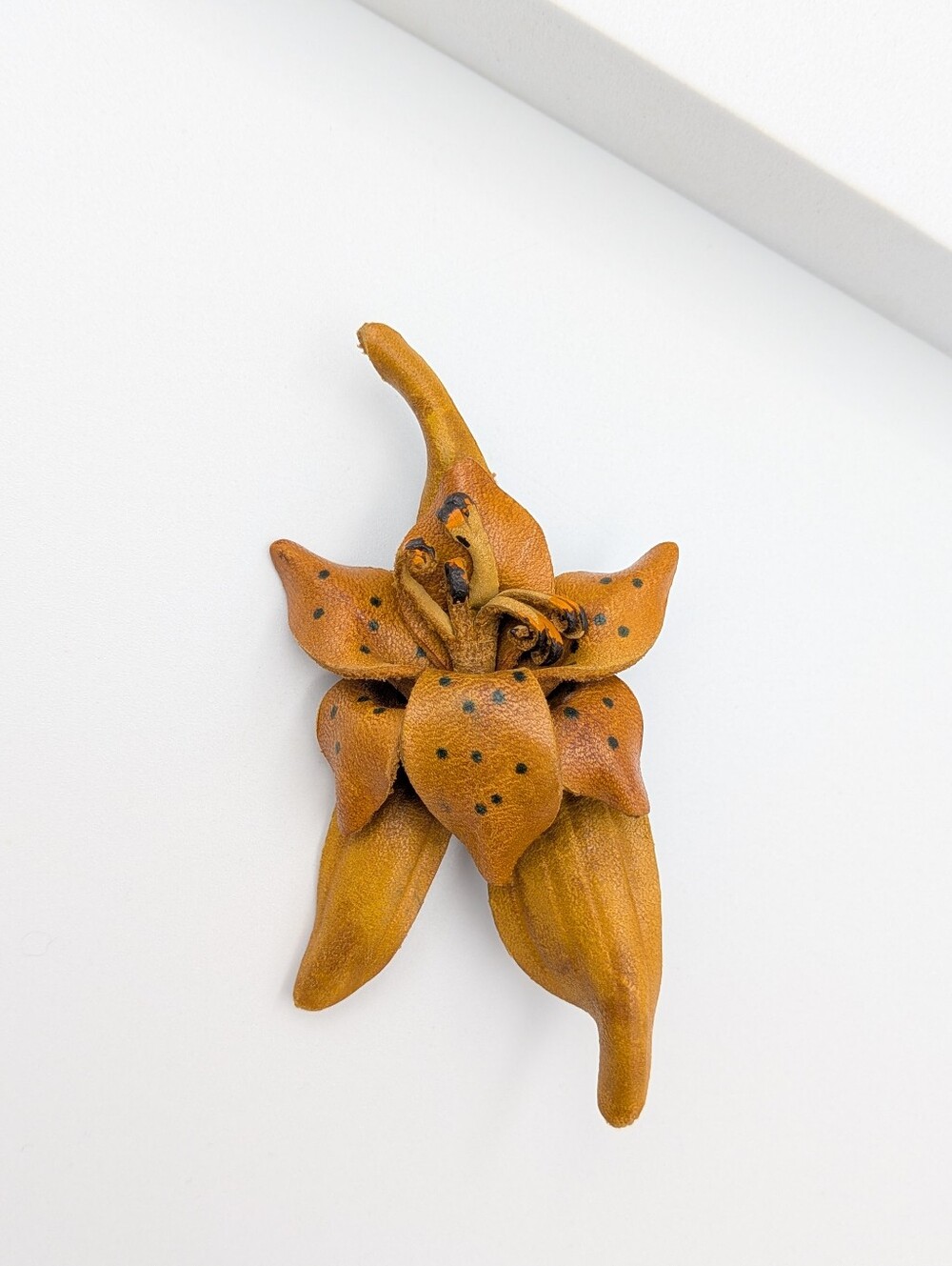 Large leather hand crafted Lily flower brooch pin